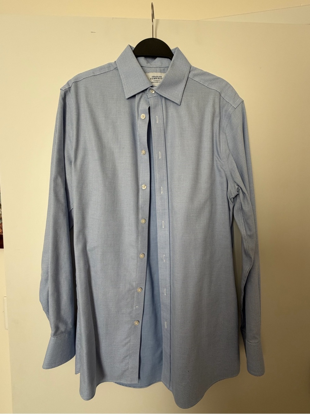 Charles Tyrwhitt Men’s Light Blue Spread Collar Dress Shirt 16/35